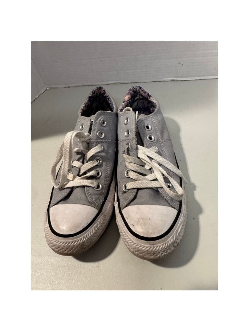 Converse All Star Women's Gray Canvas Sneakers Size 7